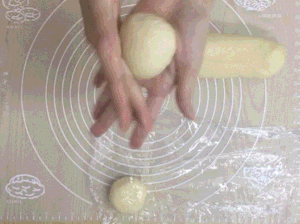 香肠芝士软面包的做法