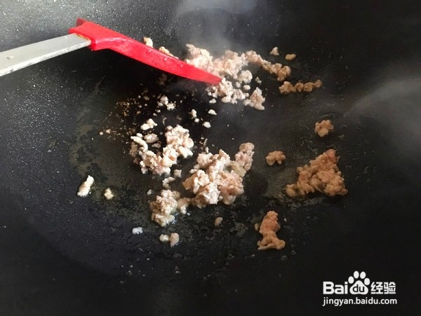 学会这道水晶土豆丸子，你就是半个厨神