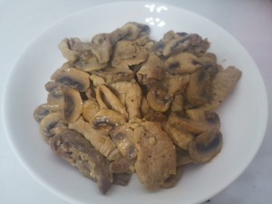 高配炒蘑菇的做法