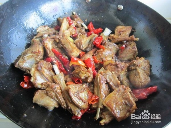 制作美味的新疆大盘羊排