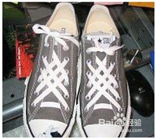 空军一号鞋带怎么穿