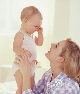 “幸福妈妈 母乳宝宝”之十大误区