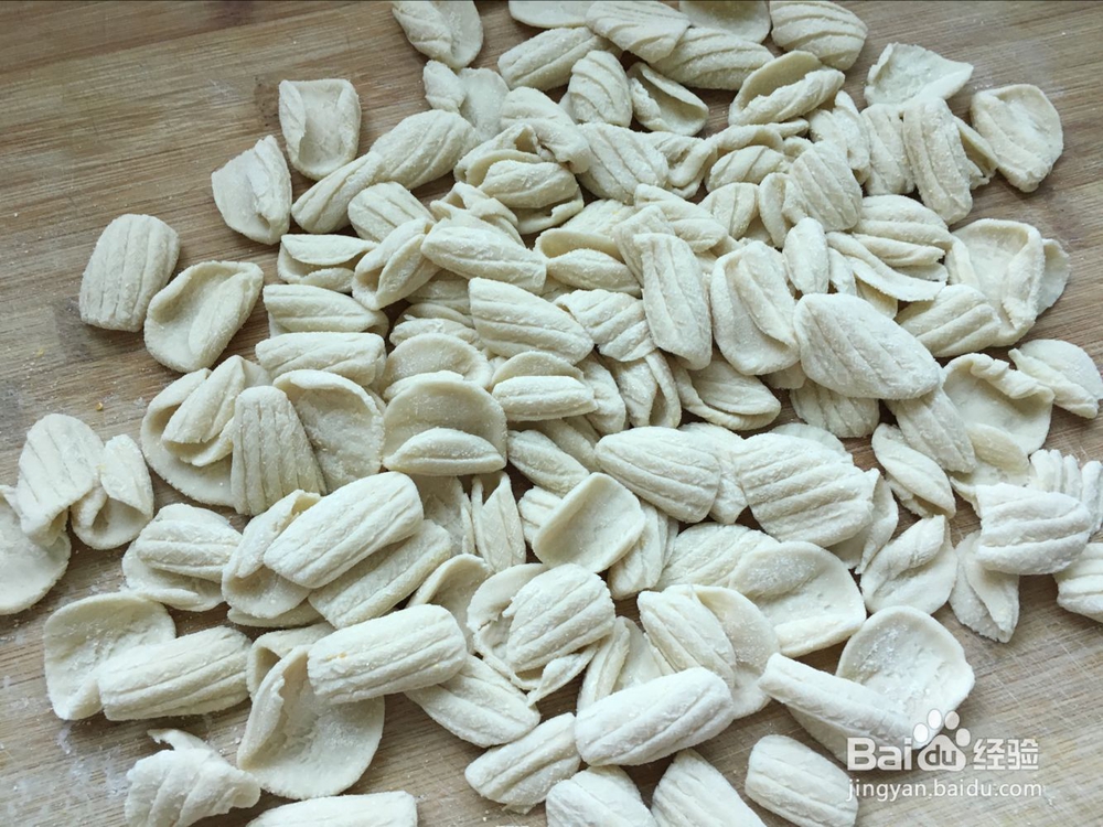 温暖美味的草帽麻食