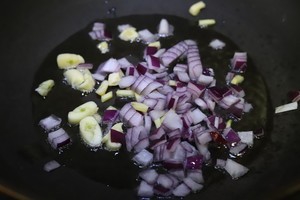 美味嫩爆牛肉粒