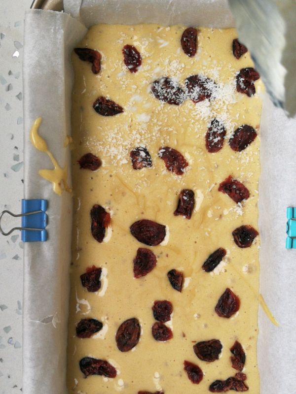 椰蓉蔓越莓蒸蛋糕