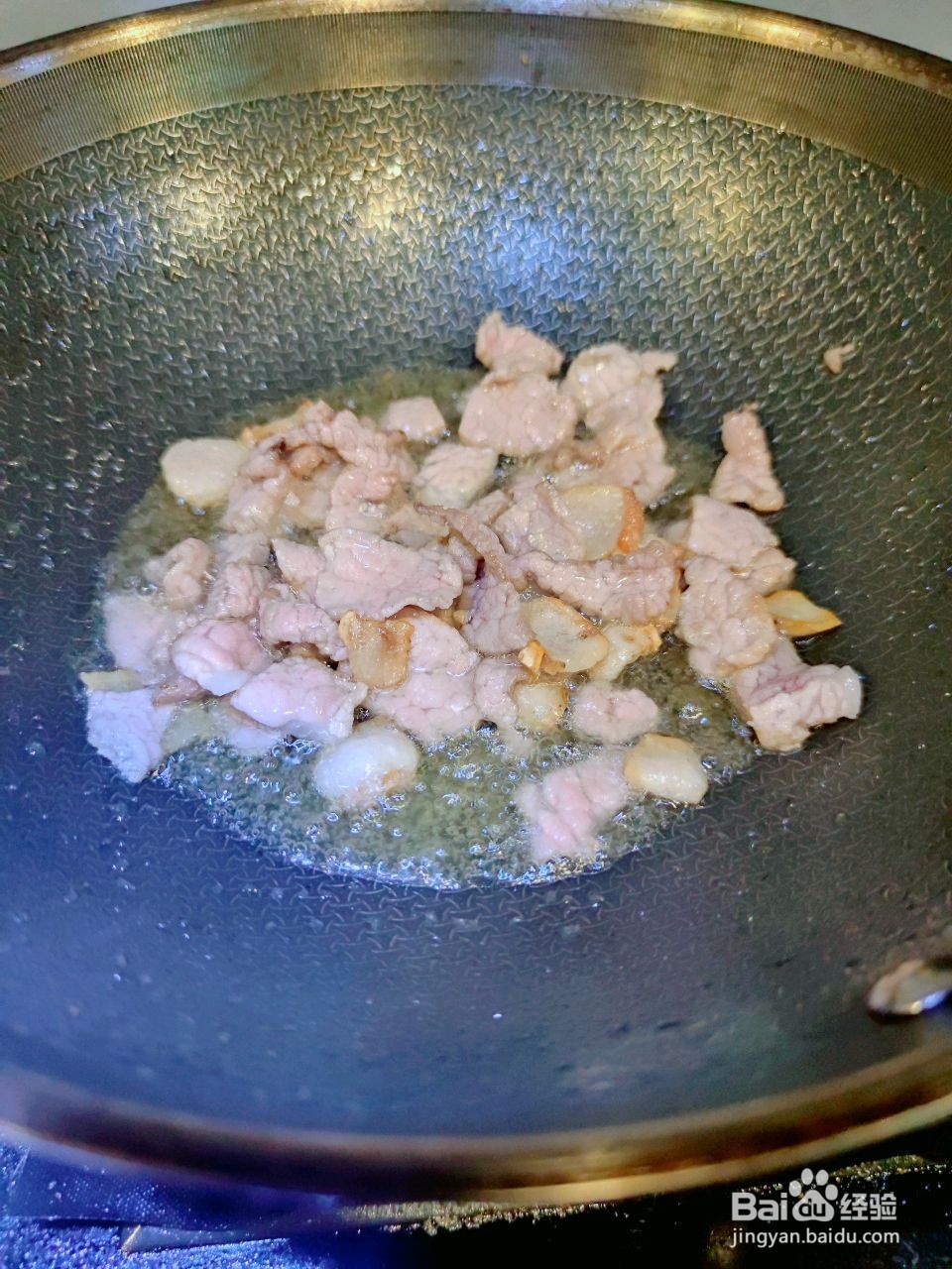 白菜炒年糕的做法