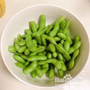 教你怎么做能喝好几杯的凉拌毛豆