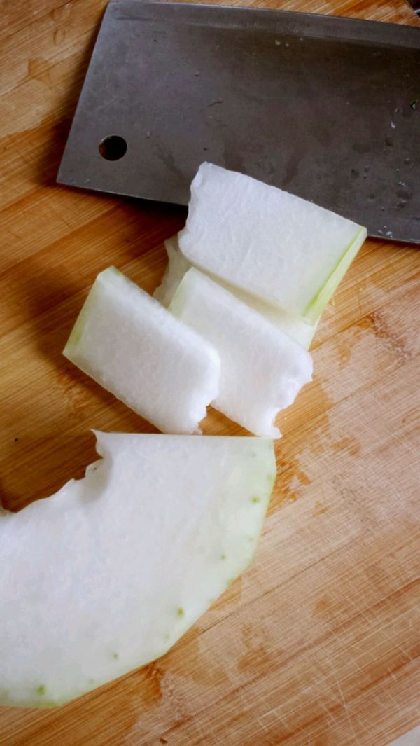 奶白冬瓜虾皮汤