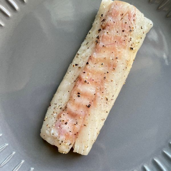 鳕鱼开放三明治