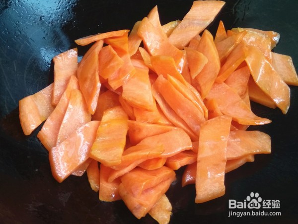 胡萝卜炒杏鲍菇