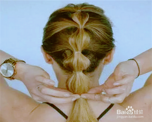 2017世界马尾潮流风：糖葫芦马尾你会扎吗？