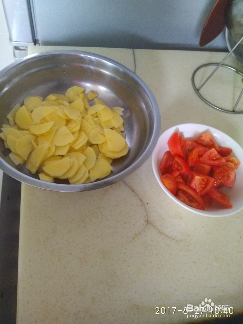 就该这样做土豆片西红柿