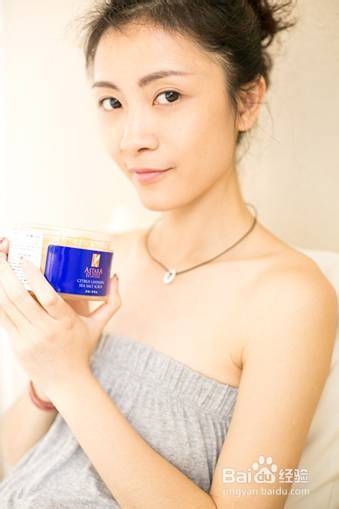 活色生香梳子开班 简单“妆”美腻三亚