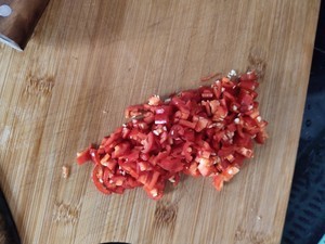 香芹炒肉家常下饭菜！