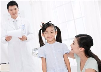 发现四岁左右的宝宝个子长的慢怎么办