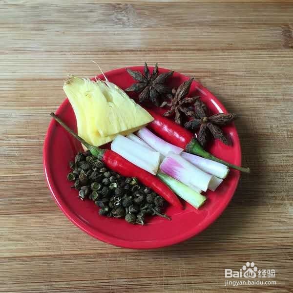 潮汕卤水之卤三鸡