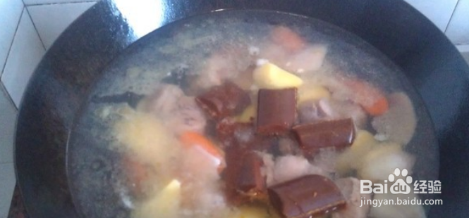 土豆炖牛肉怎么做