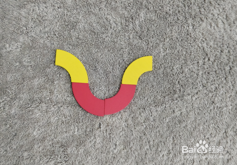 用蒙氏积木怎样拼一条蛇呢？