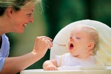 给孩子断奶要注意什么？