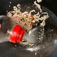 如何制作杂炒莜面鱼