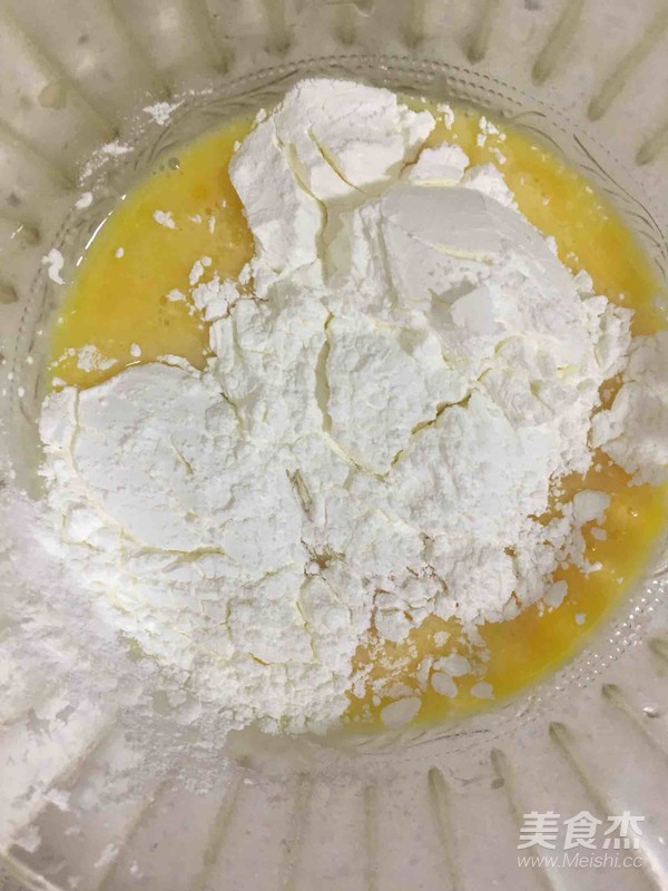 酥炸小鱼的做法