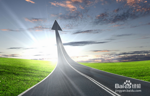 不能放慢脚步，时刻要向前