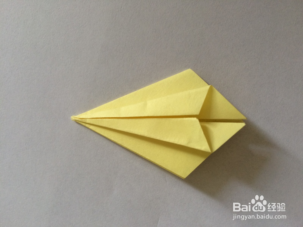 怎样手工折叠出漂亮的百合花