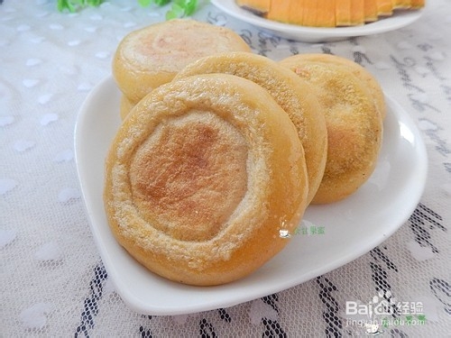 如何做香香糯糯的南瓜芝麻饼