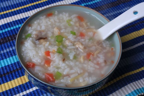 香菇鸡丝蔬菜粥