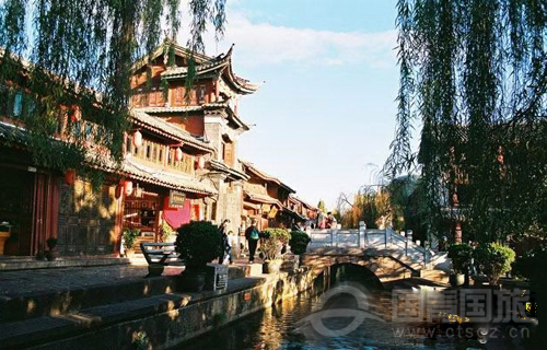 “东方瑞士”品味丽江纳西文化攻略