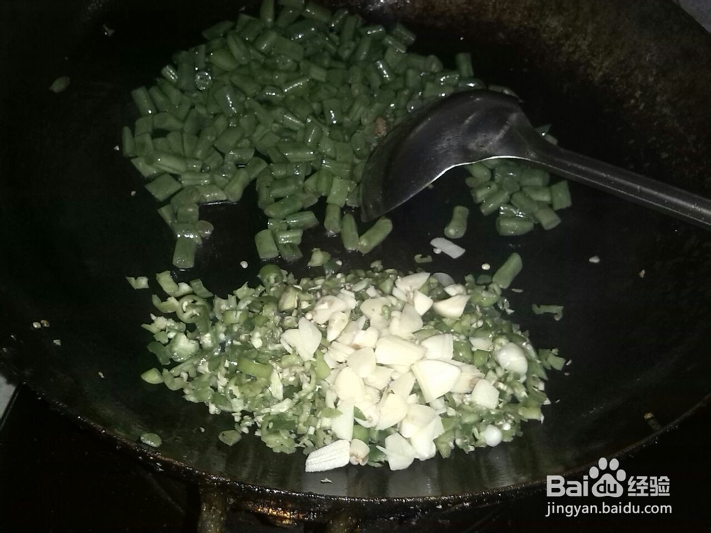 教你怎样做农家小炒四季豆