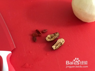 冰糖蒸雪梨的做法