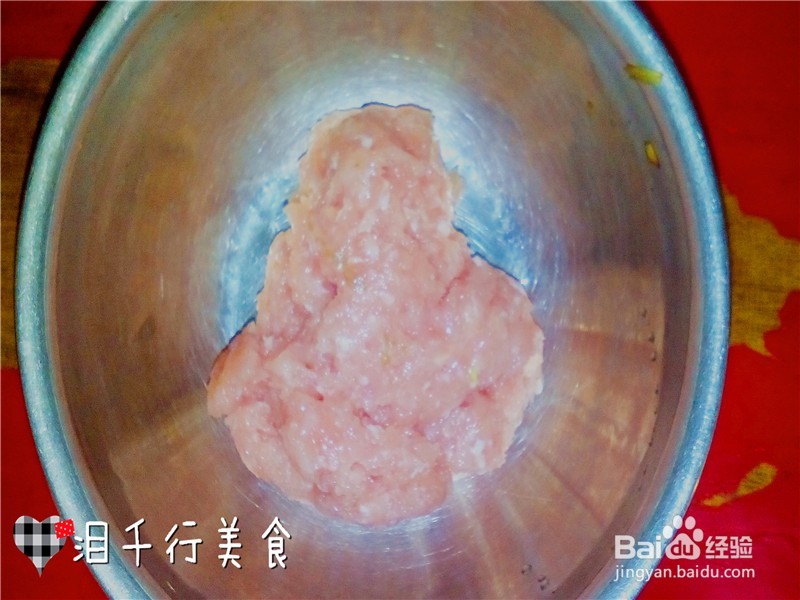 怎样做出美味可口的小白菜氽丸子