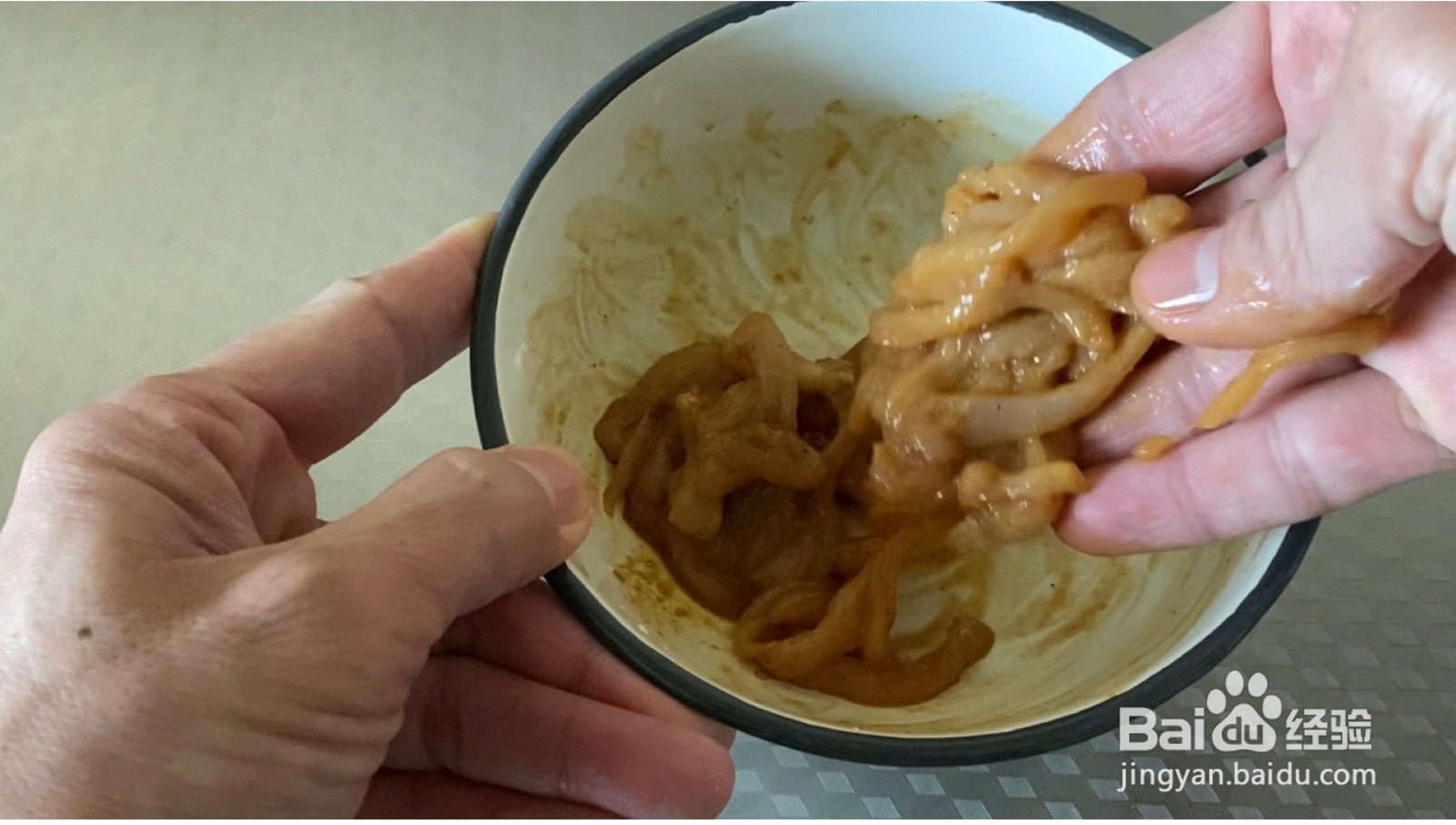 鸡胸肉炒豆角丝的做法