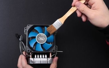 怎样来处理电脑突然黑屏的问题