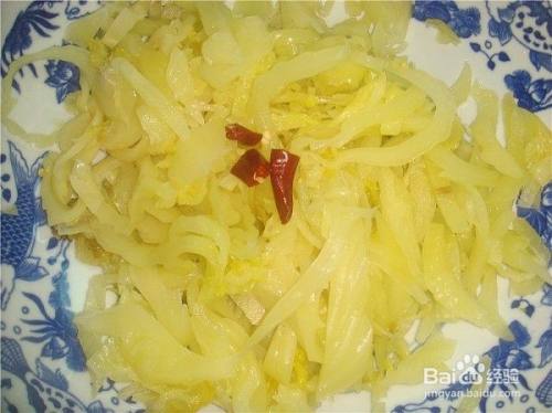 酸菜炖白肉做法#初冬怎么吃#