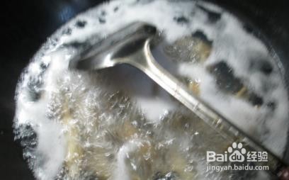 咸肉秀珍菇蛏子--美食教程