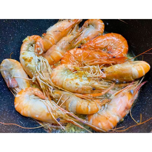 蒜蓉油焖椒盐罗氏虾