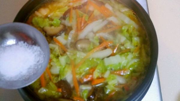 白菜豆腐三丝汤