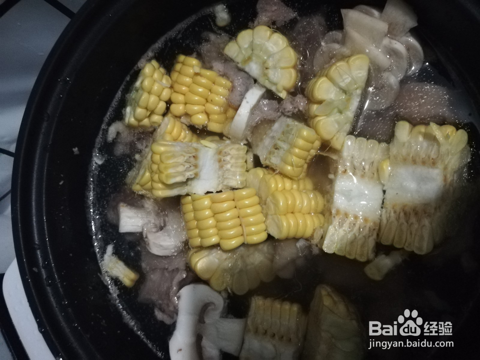 菌菇玉米鸡肉汤的家常做法
