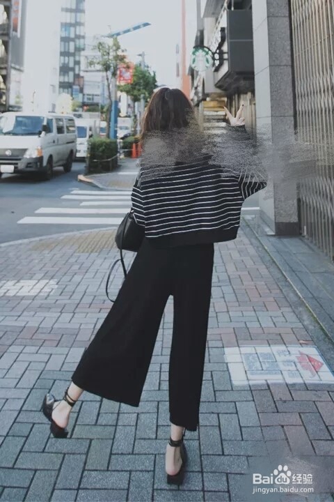秋天腿粗的女生搭配技巧