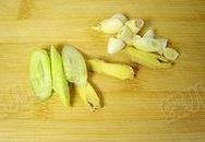 红烧鲫鱼的做法