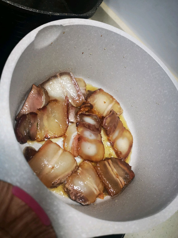 老腊肉炖嫩豆腐