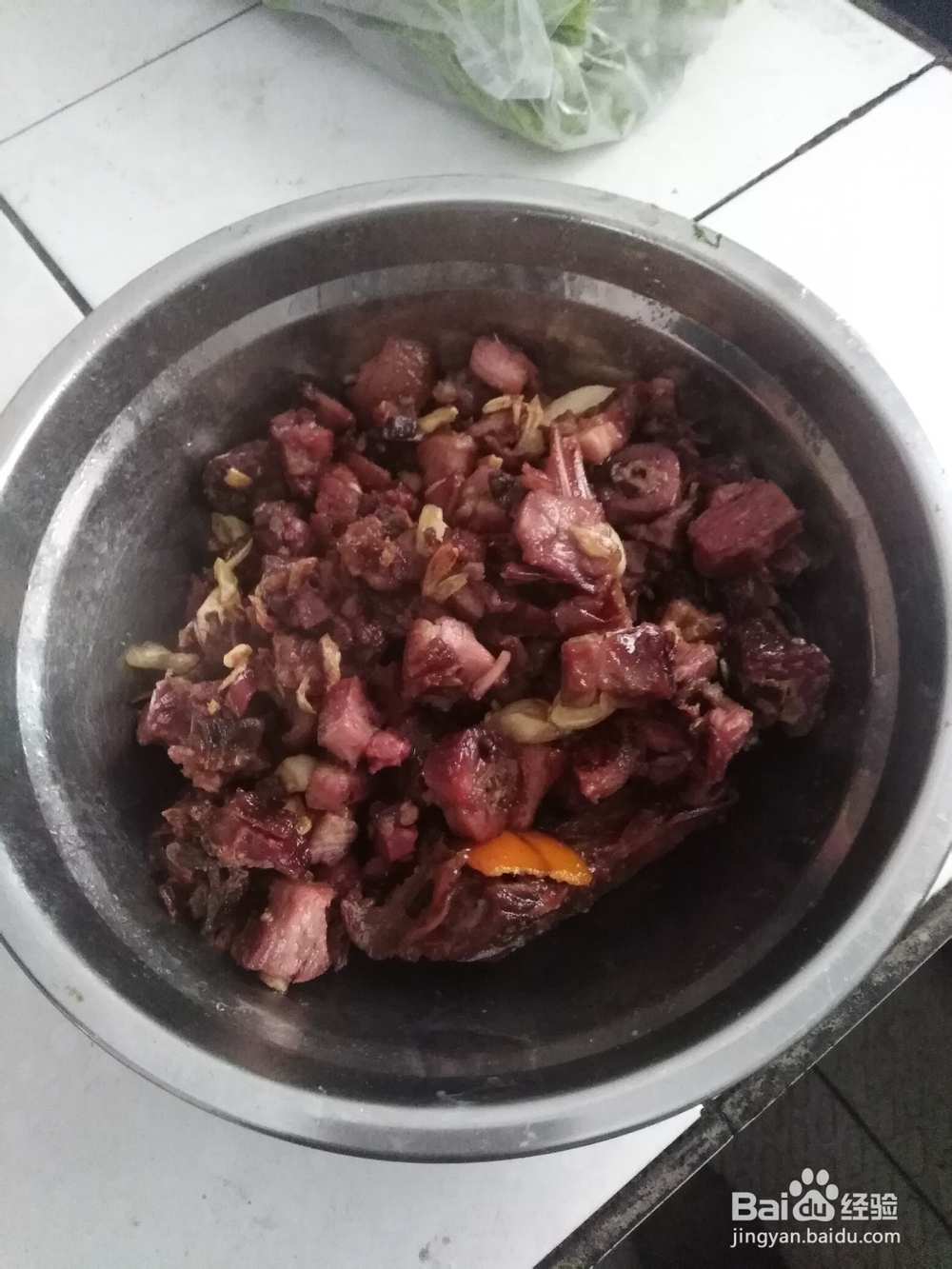 如何炒做酱板鸭？