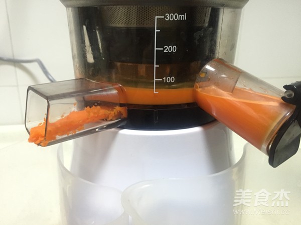 胡萝卜橙汁的做法