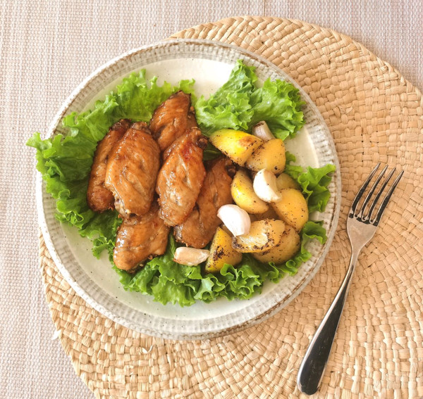 蒜香柠檬烤鸡翅