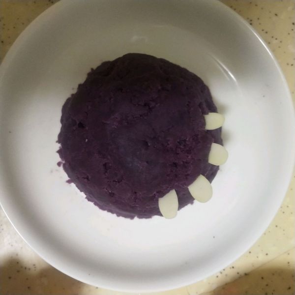 #美食视频挑战赛# 紫薯杏仁塔