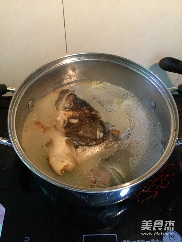 冬瓜鱼头汤的做法