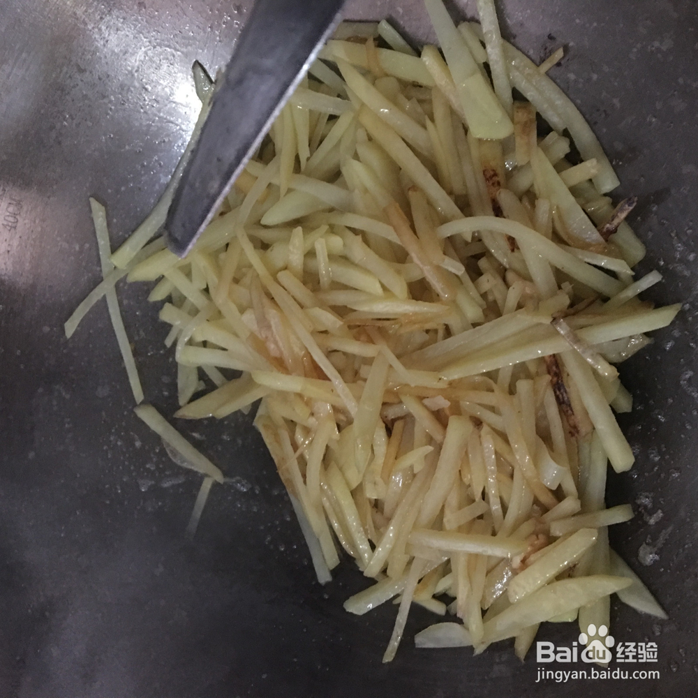 土豆丝焖五花肉