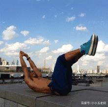 如何快速形成腹肌,这几个动作了解一下